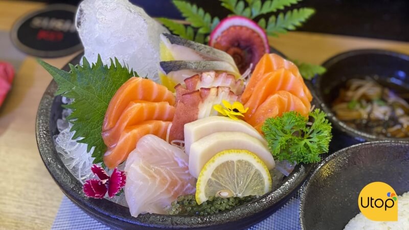 sashimi tươi ngon