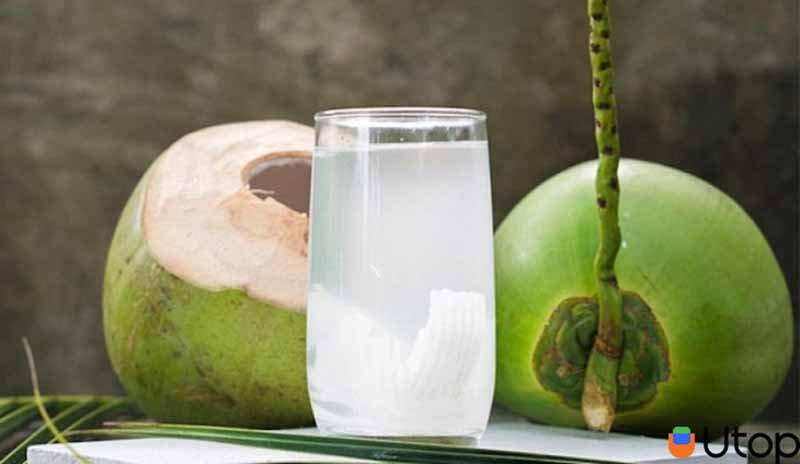 Cách chữa đau bụng dân gian bằng nước dừa