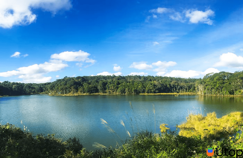 Hồ Toong Dam - viên ngọc xanh của Măng Đen