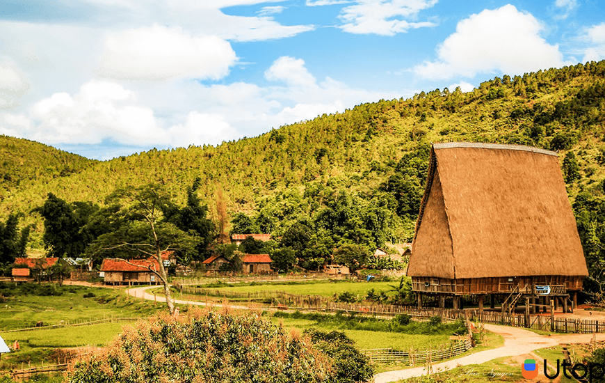 Nhà rông Kon Pring