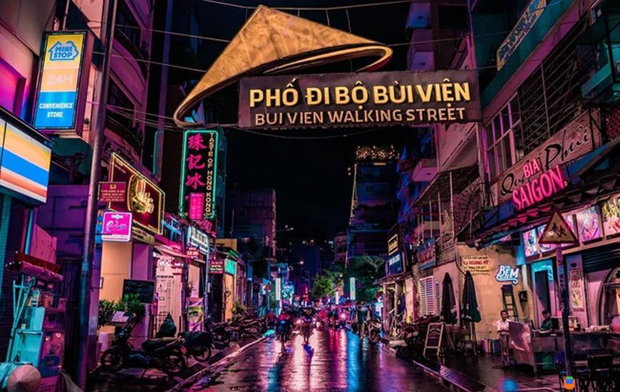6. Phố đi bộ Bùi Viện