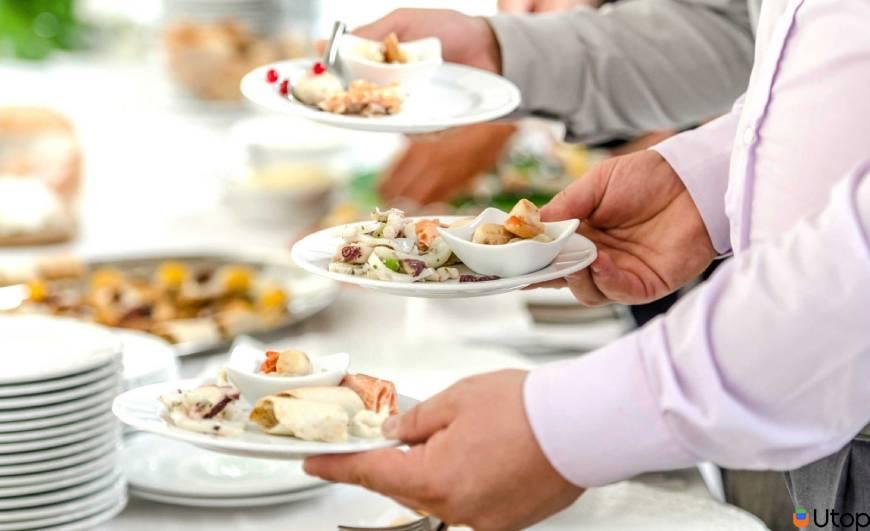 Vì sao bụng yếu khi ăn ngoài?  sửa chữa đơn giản