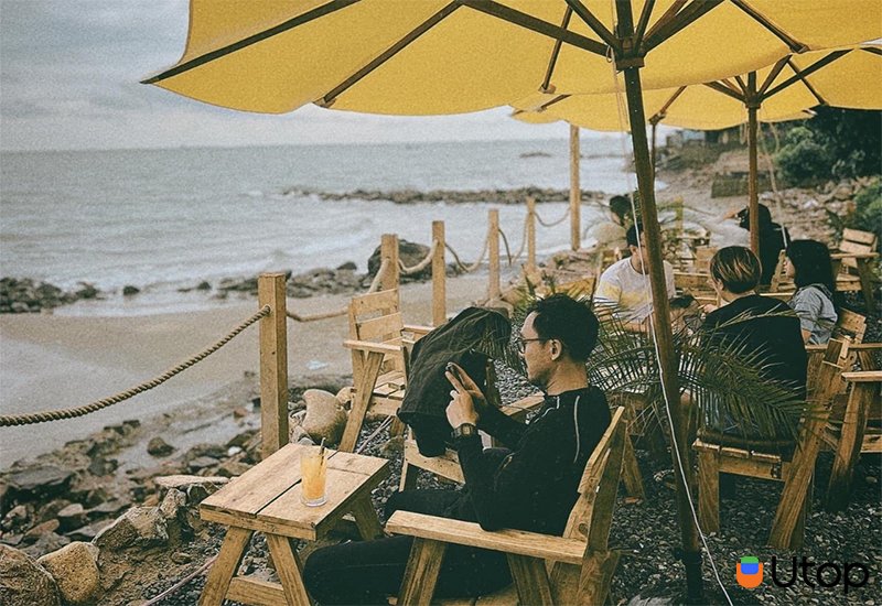 Menu đồ uống đa dạng, giá hợp lý
